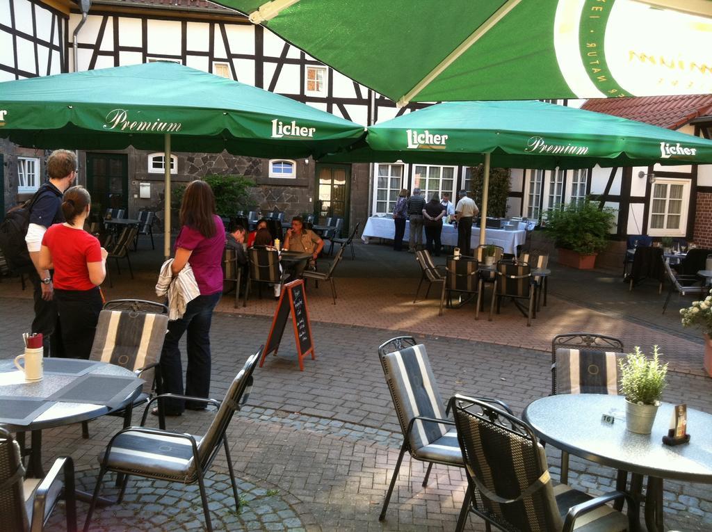 Hotel Muehlenhof Lollar Exteriör bild